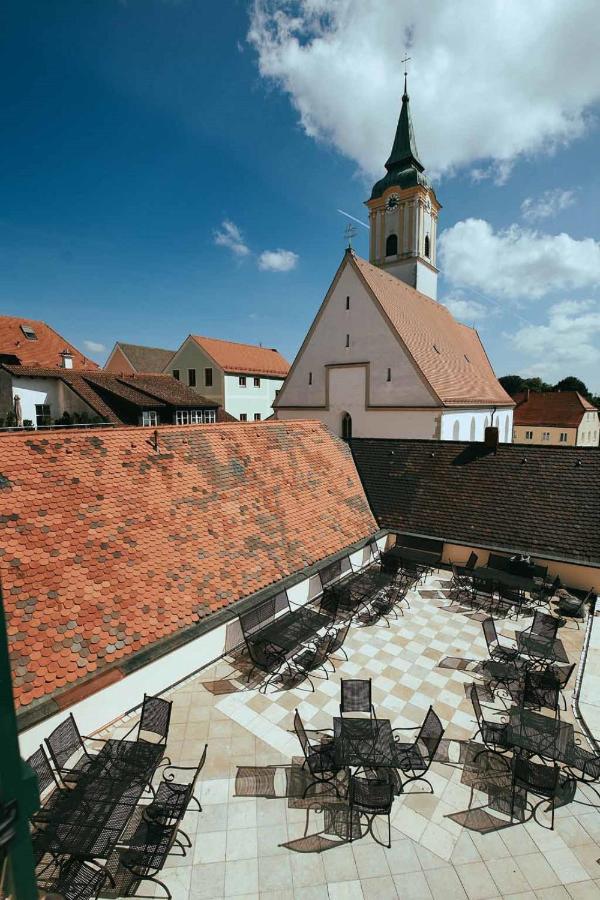 Brauereigasthof Zum Kuchlbauer Hotel Abensberg Bagian luar foto